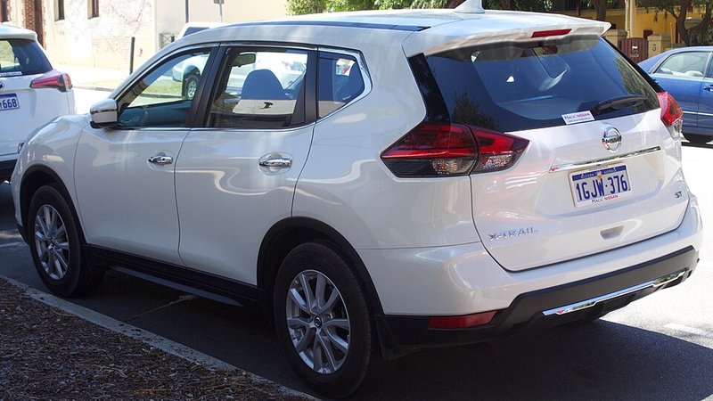 2018 Nissan X-TRAIL ST